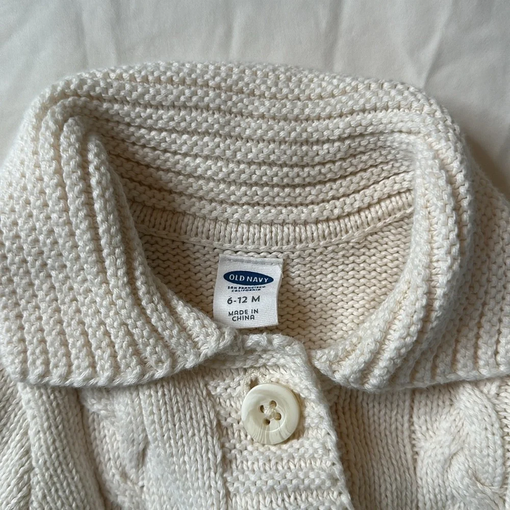 Old Navy Purple and White Hoodies for Cozy Comfort. Size 6-12 months. Butterfly